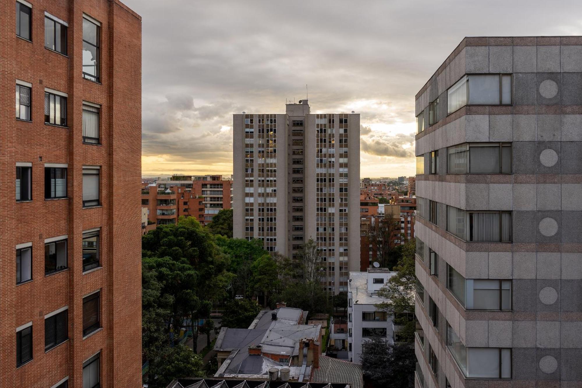 Penthouse Chicala Colombian Experience In Parque Virrey Apartment Bogota